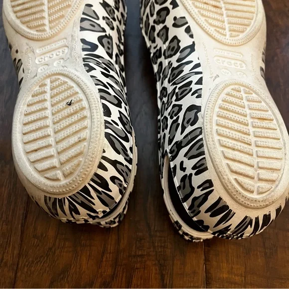 CROCS Kadee White Animal Print Sling Back Flats Women's Size 9 - Picture 10 of 10